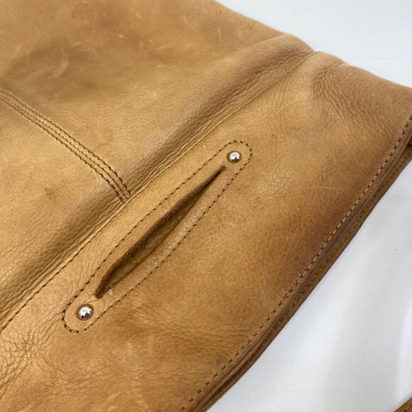 B Makowsky Butter Leather Tan Boho Bucket Bag Crossbody Adjustable Strap Pockets - Picture 13 of 16